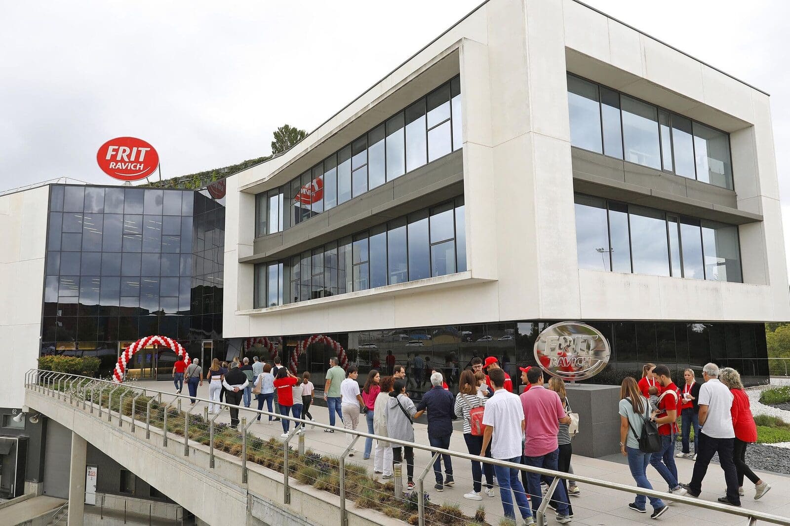 Frit Ravich Family Day — proyecto de Mariona Agency