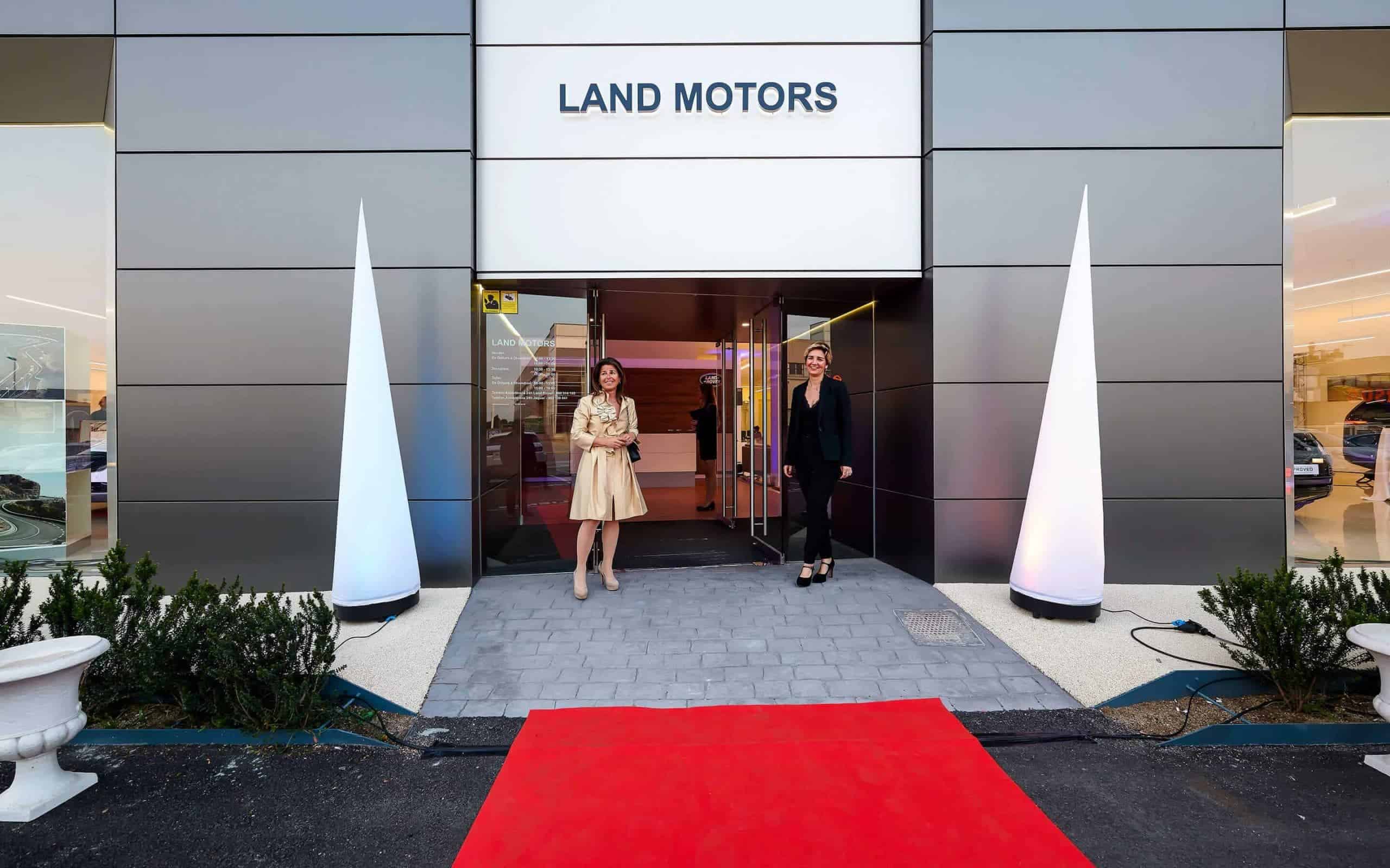 Inauguración Jaguar Land Rover Sant Boi — proyecto de Mariona Agency