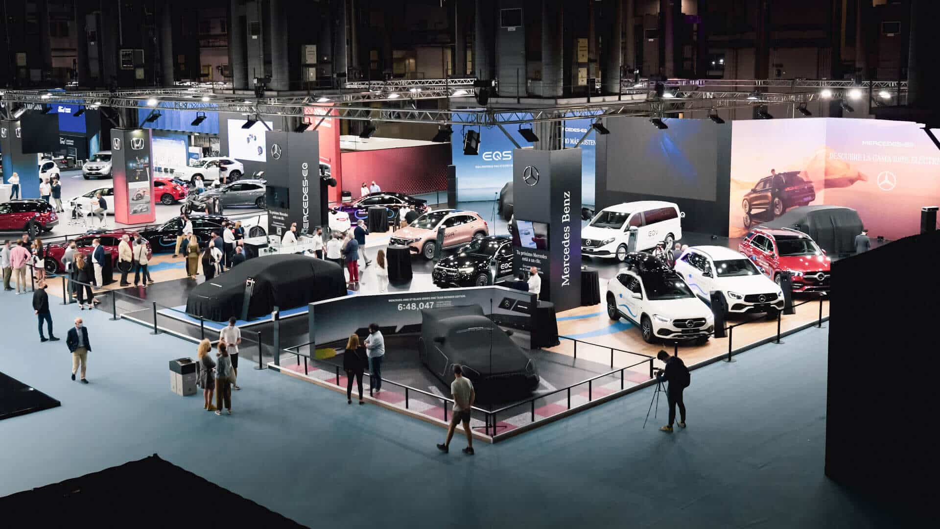 Presentación Mercedes-Benz EQS — proyecto de Mariona Agency